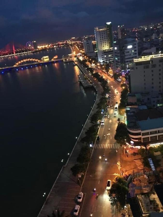 Cong Thuong Hotel Дананг Екстериор снимка